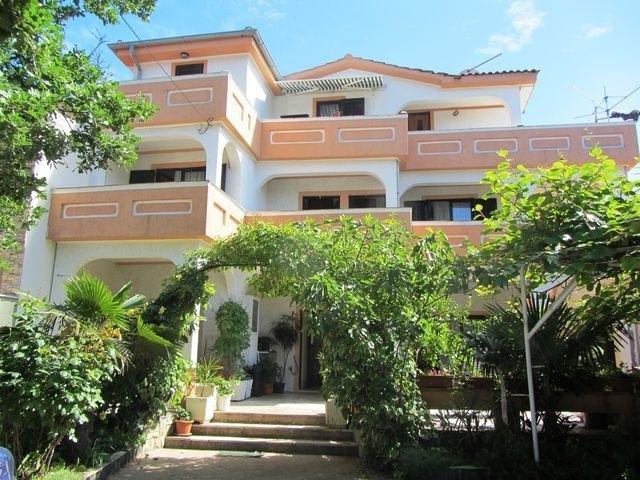 Apartments Vila Ida فانتاسيسي المظهر الخارجي الصورة